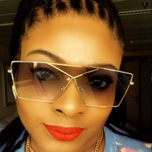 Meet your Posher, Cecile